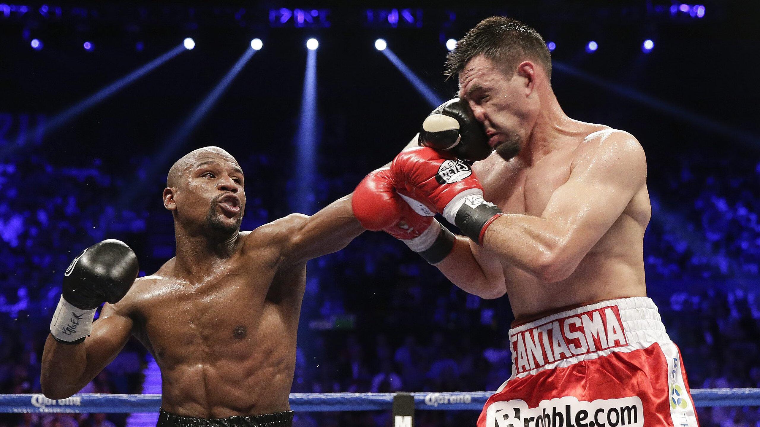 乔纳·隆戈：全黑队的“恐怖边锋”，橄榄球场上的绝对主宰